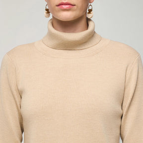 Nomi-pooloneule, beige